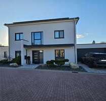 Haus zum Kaufen in Weiden 950.000,00 € 235.09 m²