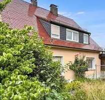 Haus zum Kaufen in Bindlach 375.000,00 € 136.25 m²
