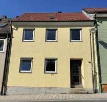 Haus zum Kaufen in Bärnau 60.000,00 € 108 m²