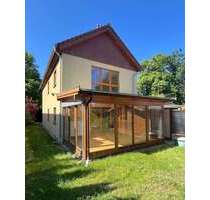 Haus zum Kaufen in Woltersdorf 465.000,00 € 137 m²