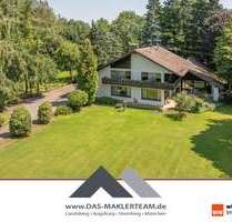 Haus zum Kaufen in Jengen 980.000,00 € 300 m²