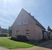 Haus zum Kaufen in Porta Westfalica 185.000,00 € 200 m²