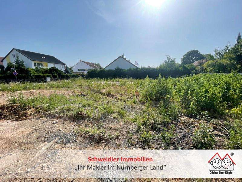 Grundstück zu verkaufen in Erlangen 442.000,00 € 719 m²