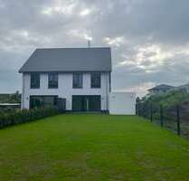 Haus zum Mieten in Voerde (Niederrhein) 1.715,00 € 137.2 m²