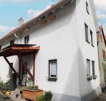 Haus zum Kaufen in Lich 217.500,00 € 200.03 m²