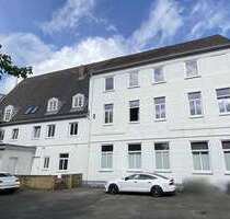 Büro in Schleswig 450,00 € 28.17 m²