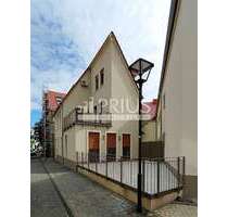 Haus zum Mieten in Neu-Isenburg 2.100,00 € 140 m²
