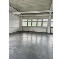 Halle in Zirndorf 2.000,00 € 200 m²