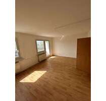 Wohnung zum Mieten in Plauen , Vogtl 208,32 € 51 m²