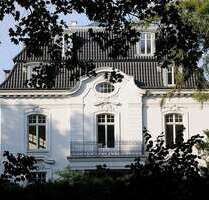 Haus zum Kaufen in Diedorf 2.000.000,00 € 300 m²