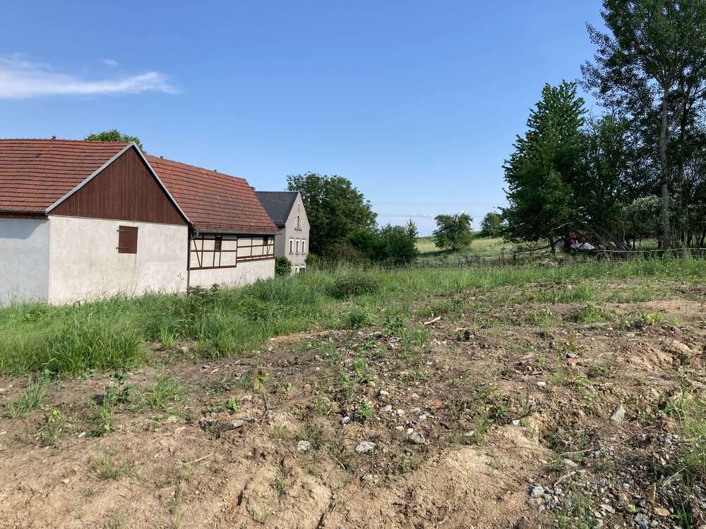 Grundstück zu verkaufen in Wünschendorf 130.000,00 € 1000 m²