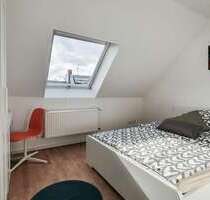 WG-Zimmer in Berlin 680,00 € 11 m²