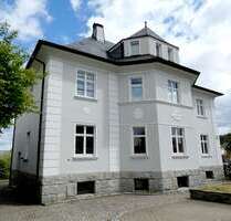Haus zum Kaufen in Grünhain-Beierfeld 350.000,00 € 280 m²
