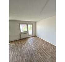 Wohnung zum Mieten in Plauen , Vogtl 300,00 € 69 m²