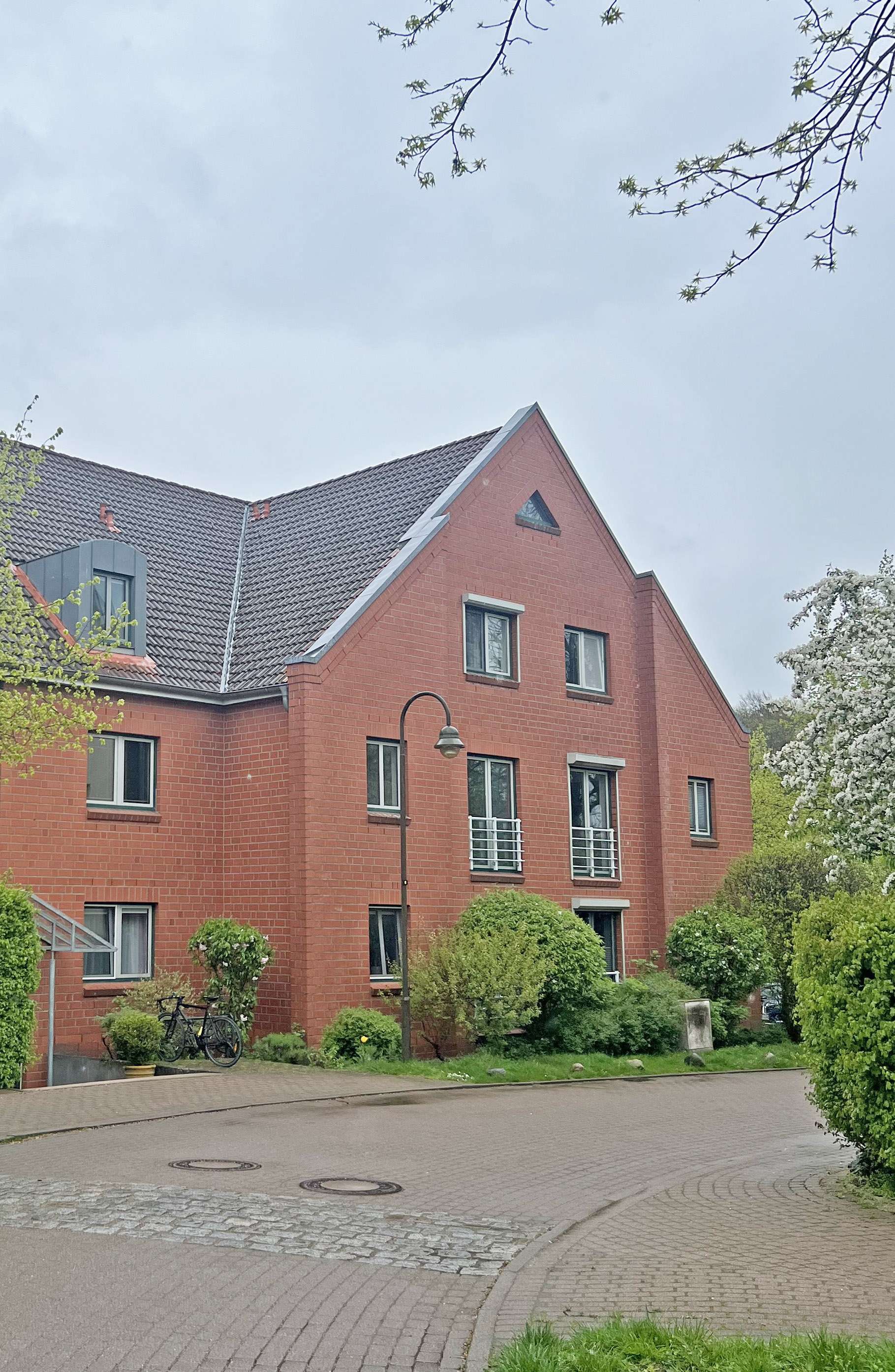 Wohnung zum Kaufen in Ahrensburg 355.000,00 € 87 m²