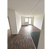 Wohnung zum Mieten in Plauen , Vogtl 300,00 € 69 m²