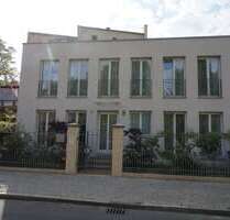 Haus zum Mieten in Potsdam 3.200,00 € 214.24 m²