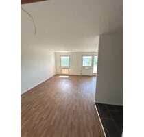 Wohnung zum Mieten in Plauen , Vogtl 300,00 € 69 m²