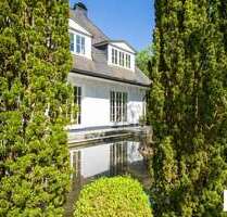 Haus zum Kaufen in Hamburg Nienstedten 3.250.000,00 € 375 m² - Hamburg / Nienstedten