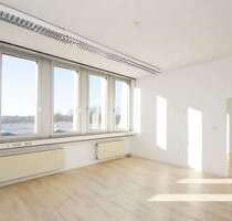 Büro in Mettmann 2.500,00 € 304 m²