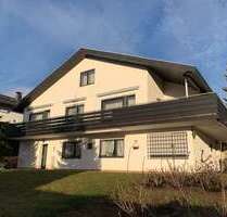 Haus zum Mieten in Plochingen 1.900,00 € 237 m²