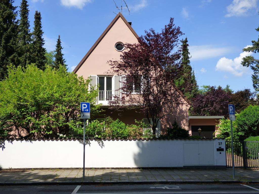 Grundstück zu verkaufen in München 3.400.000,00 € 983 m²