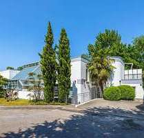 Haus zum Kaufen in Mettmann 1.150.000,00 € 300 m²