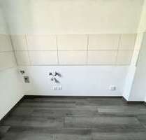 Wohnung zum Mieten in Bitterfeld-Wolfen OT Wolfen 465,50 € 66.5 m²