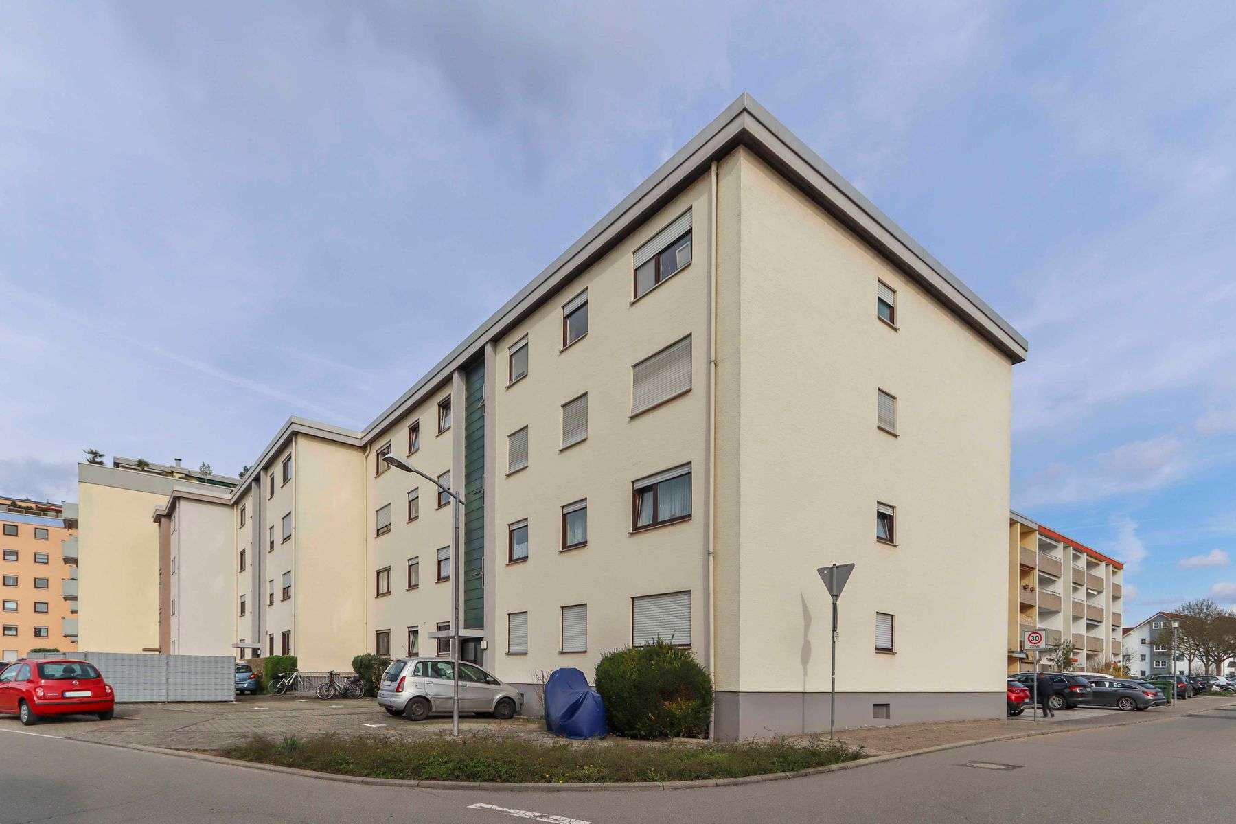 Wohnung zum Kaufen in Oftersheim 235.000,00 € 82.25 m²