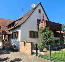 Haus zum Kaufen in Ehrenkirchen 880.000,00 € 388 m²