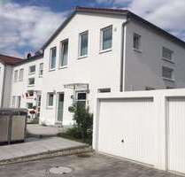 Haus zum Mieten in Großkrotzenburg 2.200,00 € 190.46 m²