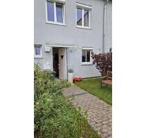 Haus zum Mieten in Stuttgart 1.700,00 € 110 m²