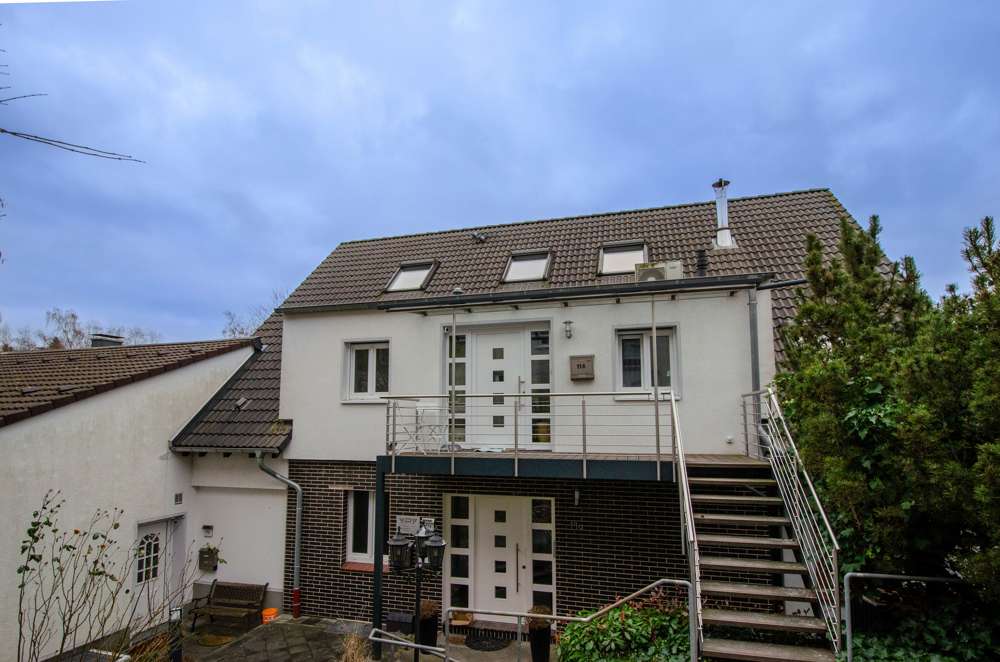 Wohnung zum Mieten in Hattingen 1.690,00 € 133.98 m²