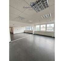 Büro in Saarlouis Roden 2.100,00 € 302 m² - Saarlouis / Roden