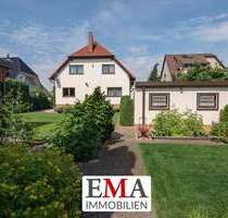 Haus zum Kaufen in Falkensee 995.000,00 € 376 m²