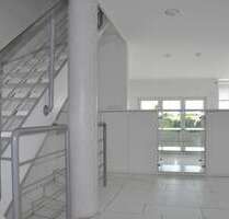 Haus zum Kaufen in Ostfildern 1.080.000,00 € 273.2 m²