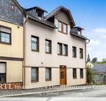 Haus zum Kaufen in Wurzbach 110.000,00 € 162 m²