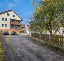 Haus zum Kaufen in Freihung 189.000,00 € 187.01 m²