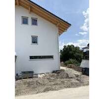 Haus zum Mieten in Pfaffenhofen 2.618,00 € 156 m²