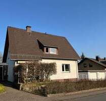 Haus zum Kaufen in Bad Driburg 245.000,00 € 124.07 m²