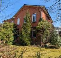 Haus zum Kaufen in Schwarzenbek 449.000,00 € 357 m²