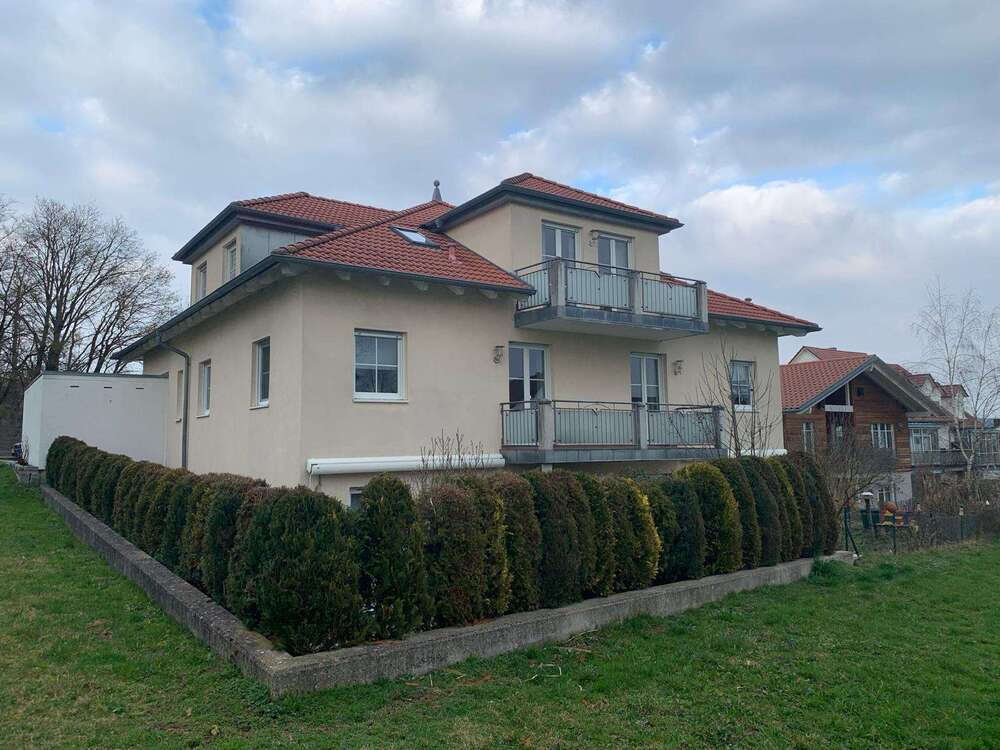 Wohnung zum Mieten in Oberbernbach 830,00 € 68 m²