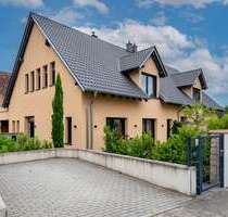 Haus zum Mieten in Neustadt 1.950,00 € 170 m²