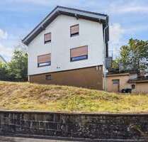 Haus zum Kaufen in Jünkerath 199.000,00 € 205.02 m²
