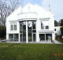 Haus zum Mieten in Edingen-Neckarhausen 3.600,00 € 300 m²