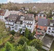 Haus zum Kaufen in Düsseldorf 1.990.000,00 € 295.92 m²