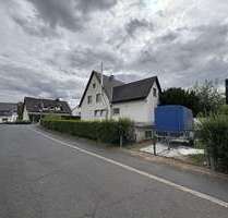 Haus zum Kaufen in Rösrath 500.000,00 € 260 m²