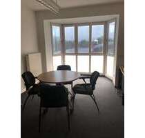 Büro in Freilassing 1.202,32 € 85.88 m²