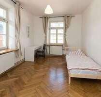 WG-Zimmer in München 890,00 € 17 m²