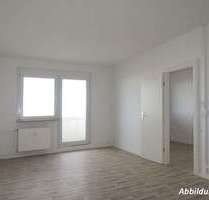 Wohnung zum Mieten in Halle (Saale) 406,54 € 70.37 m²